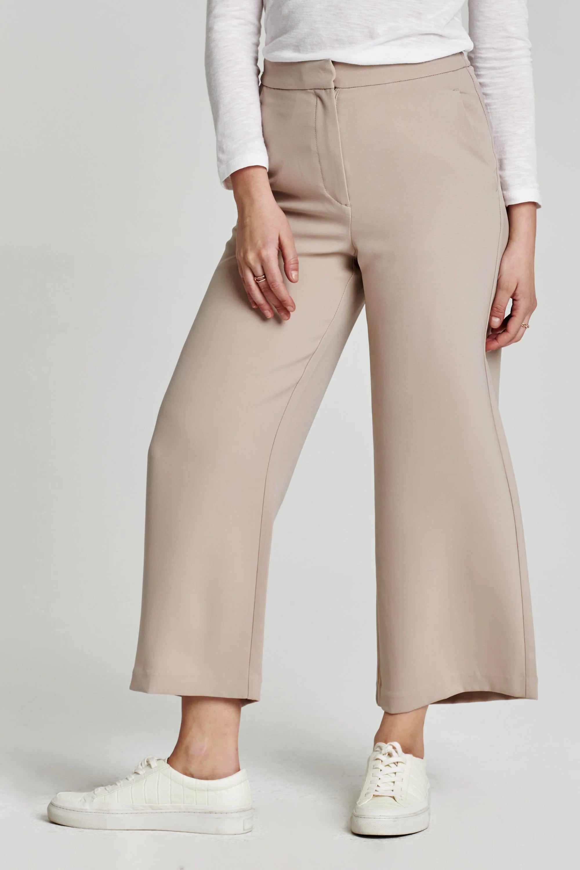 DENALI CROPPED WIDE LEG TROUSERS